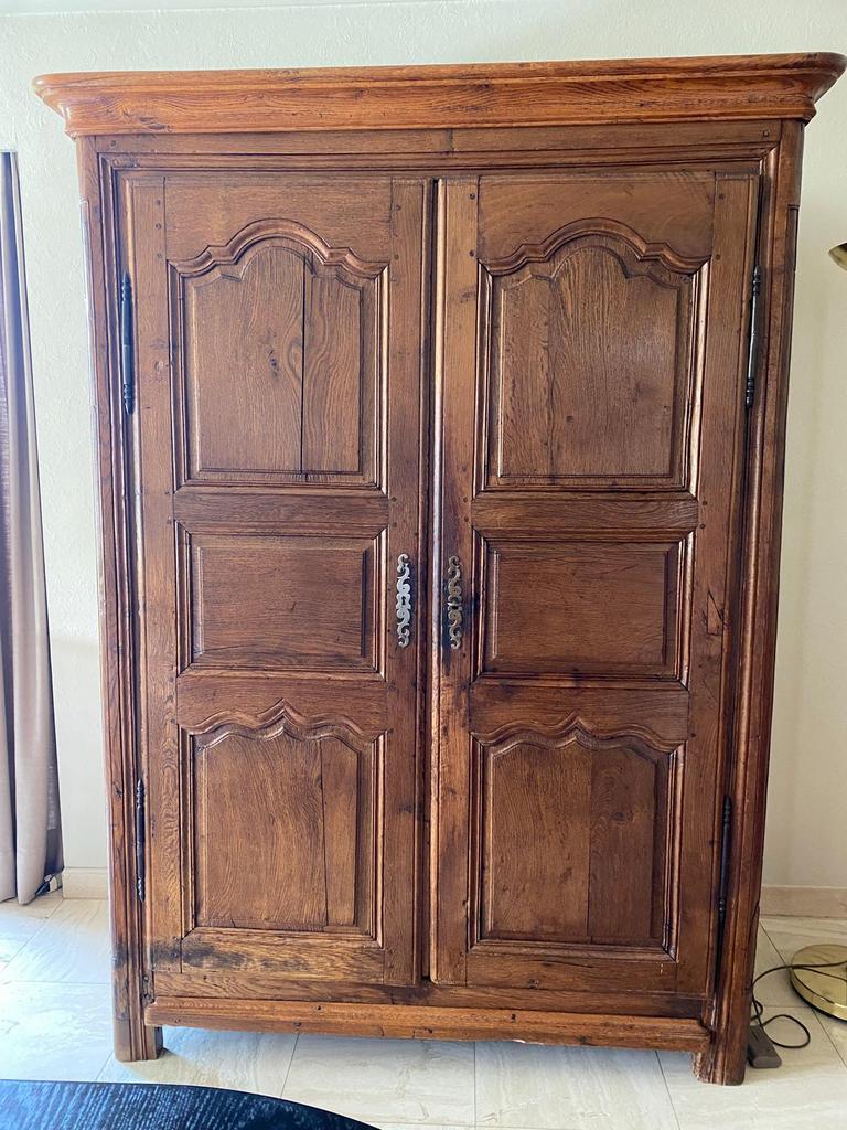 Antieke kast, Ophalen