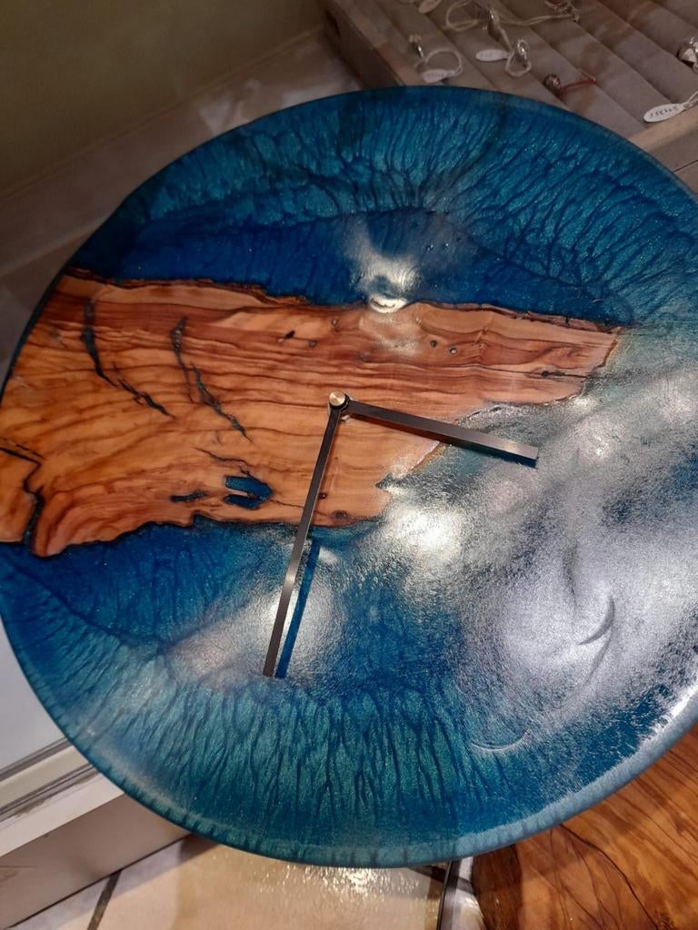 Horloge bois olivier, Antiquités & Art, Enlèvement ou Envoi