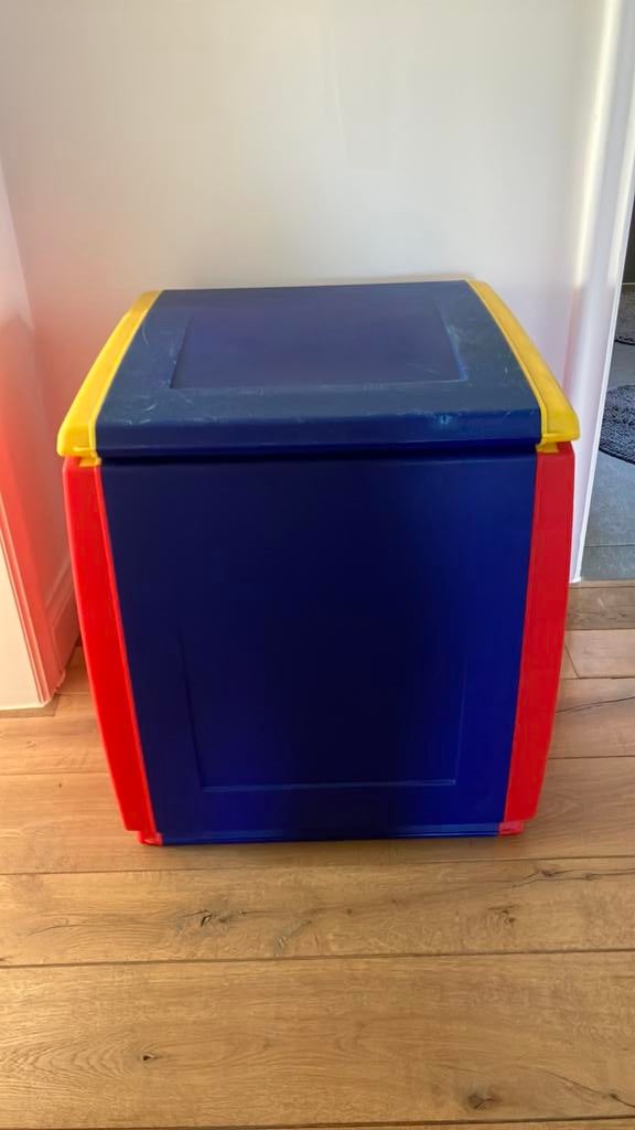 Speelgoedbox/ opbergbox, Ophalen, Kunststof, Gebruikt, 50 tot 100 cm