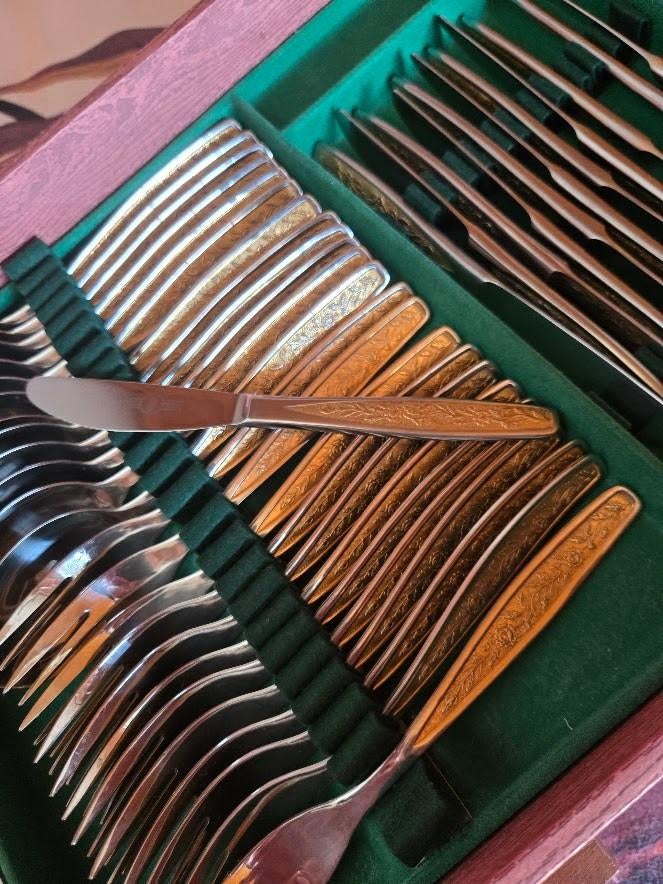 Bestekkist met  2 laden, Huis en Inrichting, Ophalen, Zo goed als nieuw, Inox of Chroom, Bestekset