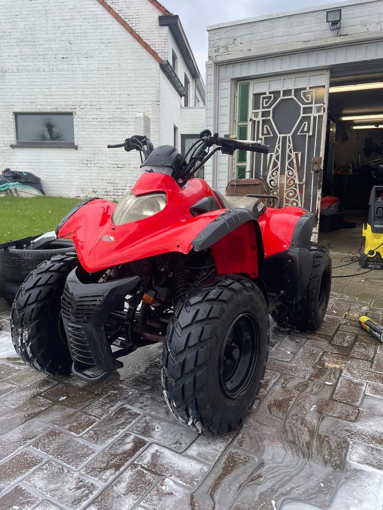 Quad 180 cc