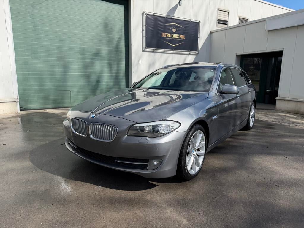BMW 520D Break Sportautomaat/Euro 5/Panorama/Xenon/GEKEURD, Auto's, BMW, Automaat, Euro 5, Leder, Bedrijf