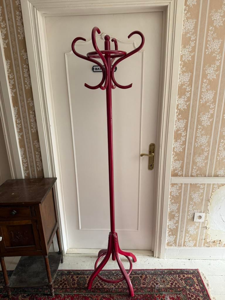 Vintage Thonet staande rode kapstok, Enlèvement, Comme neuf