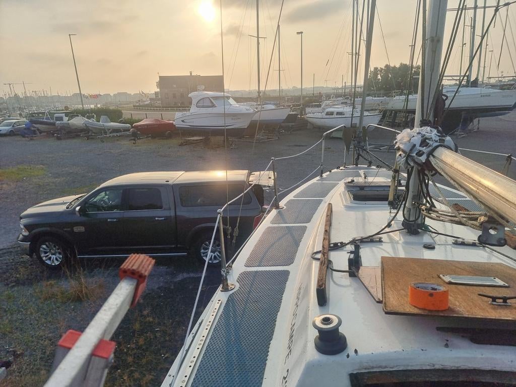 1e eigenaar Hippocampe 22 incl. gekeurde Riba trailer, Ophalen