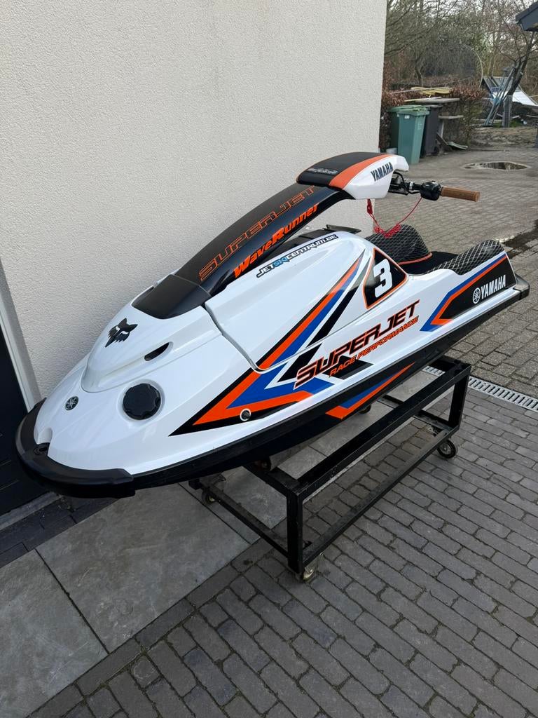 Yamaha SuperJet 701 2016 Zeer nette staat Veel extra’s, Watersport en Boten, Jetski's en Waterscooters, Ophalen, Zo goed als nieuw