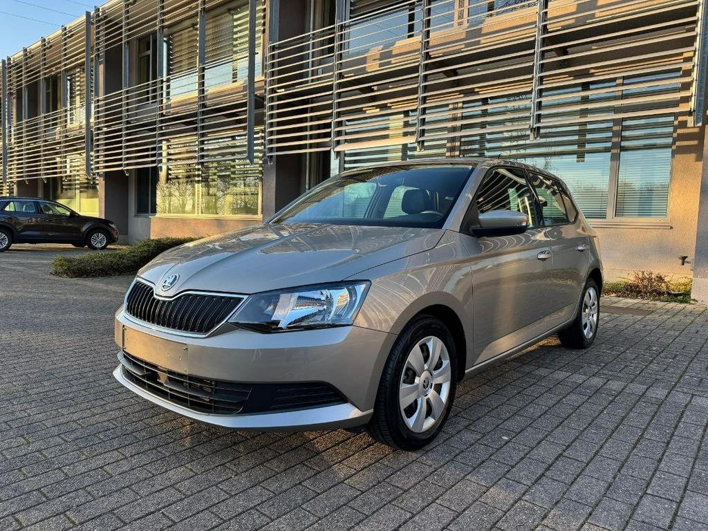 Skoda Fabia 2016 – Benzine 1.2 – Automaat, Autos, Skoda, Achat, Carnet d'entretien, Automatique, Essence