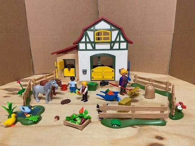 Petit centre équestre Playmobil, Enlèvement ou Envoi