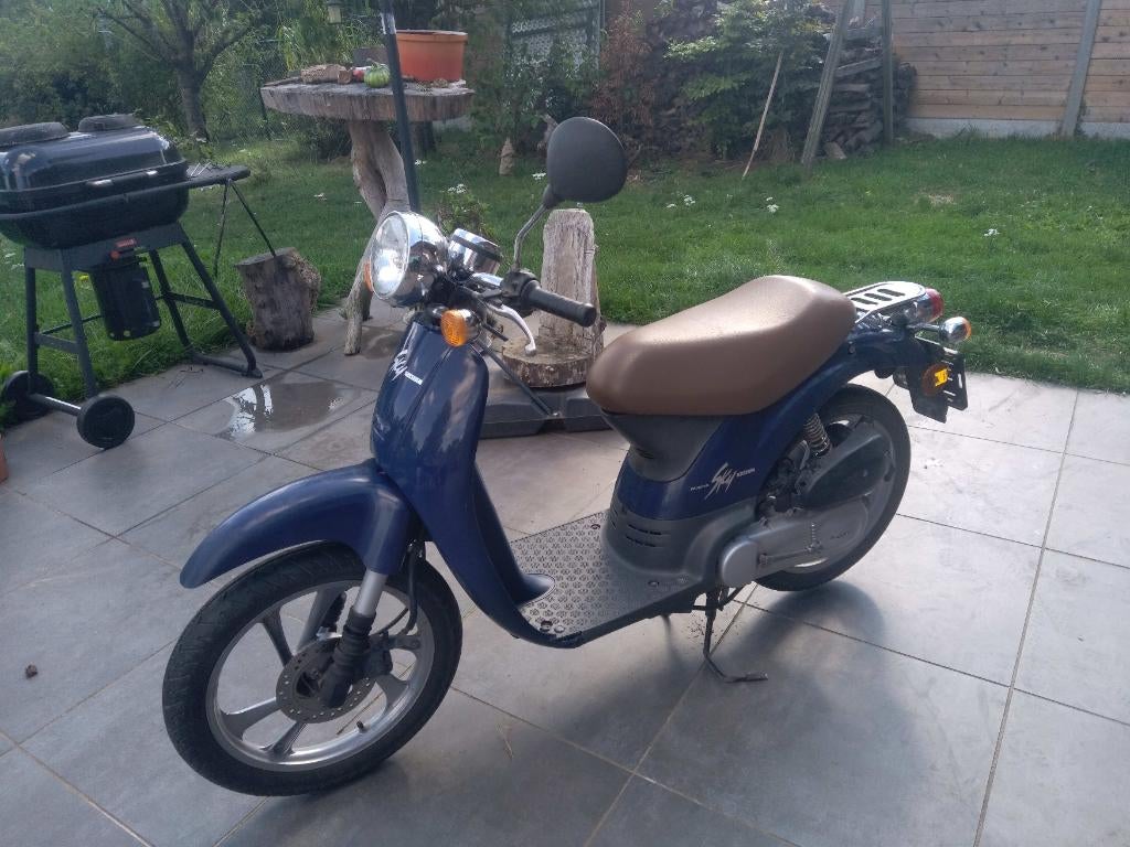 Honda sky classe B, Fietsen en Brommers, Ophalen, Gebruikt, Klasse B (45 km/u), 50 cc