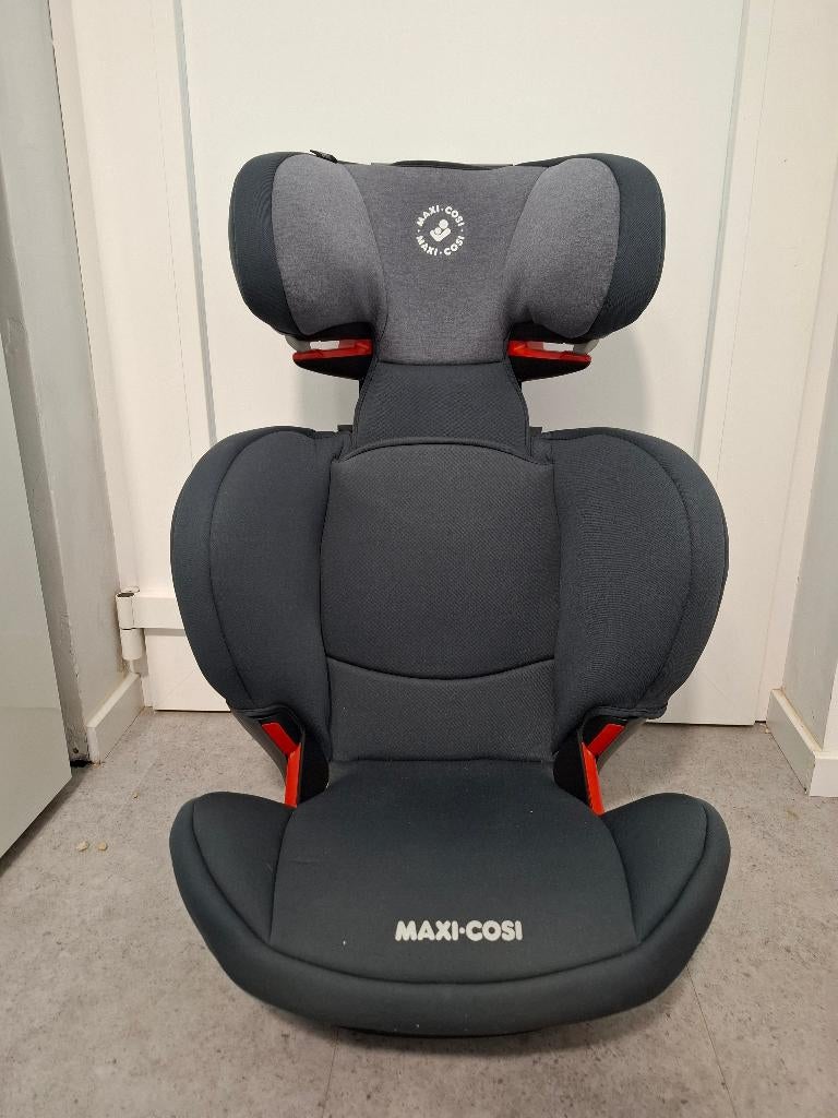 Autostoel Rodifix, Kinderen en Baby's, Autostoeltjes, Ophalen, Verstelbare rugleuning, Zo goed als nieuw, 9 t/m 36 kg