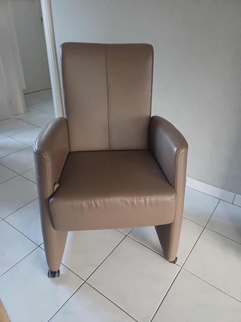 4 stoelen als nieuw 100 euro stuk, Huis en Inrichting, Ophalen