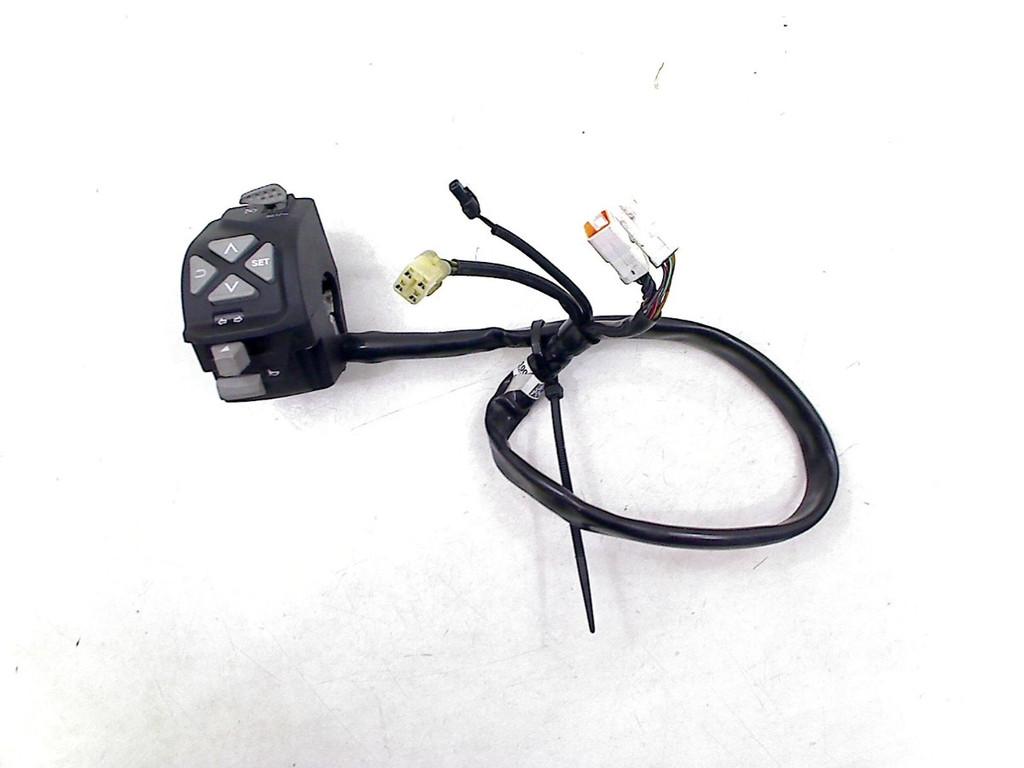 STUURSCHAKELAAR LINKS KTM 1290 Super Adventure S 2017-2020, Motoren, Dhr. S. di Majo, Gebruikt, Info@cama-motorparts.nl, P.J. Troelstraweg 8 8
3144 CX  MAASSLUIS, NL