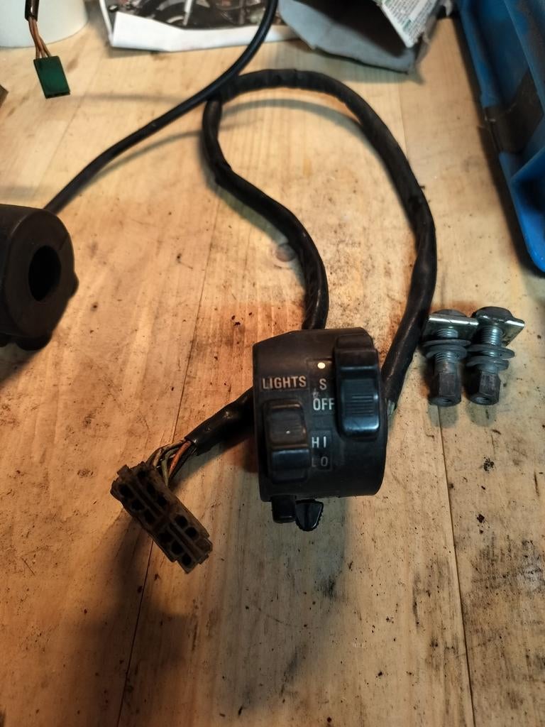 Suzuki GS 550 schakelaar, Motoren, Ophalen