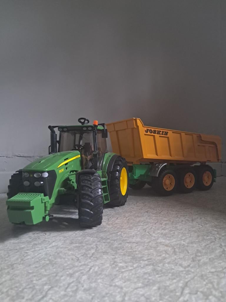 Bruder John Deere met Joskin aanhanger, Ophalen, Zo goed als nieuw