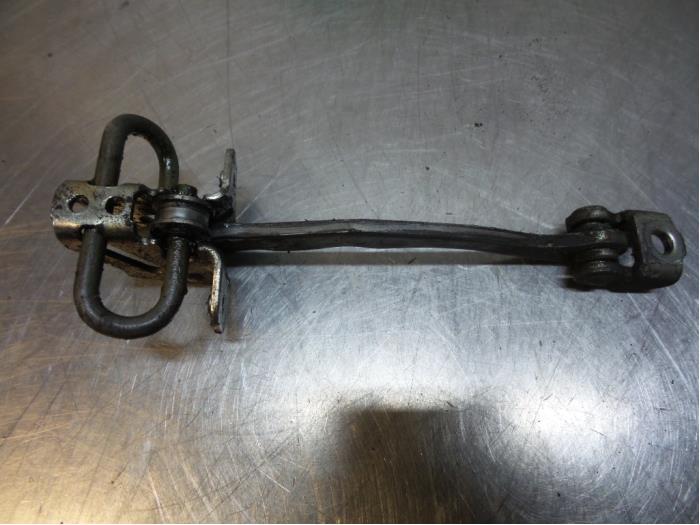 Deurvanger 4Deurs links-voor van een Opel Astra (Astra G 98-, Gebruikt, -, -, Opel