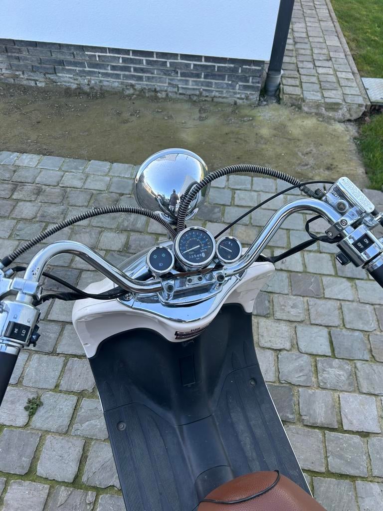 Bella Scooter, 125 cm³, Enlèvement, Utilisé, Essence