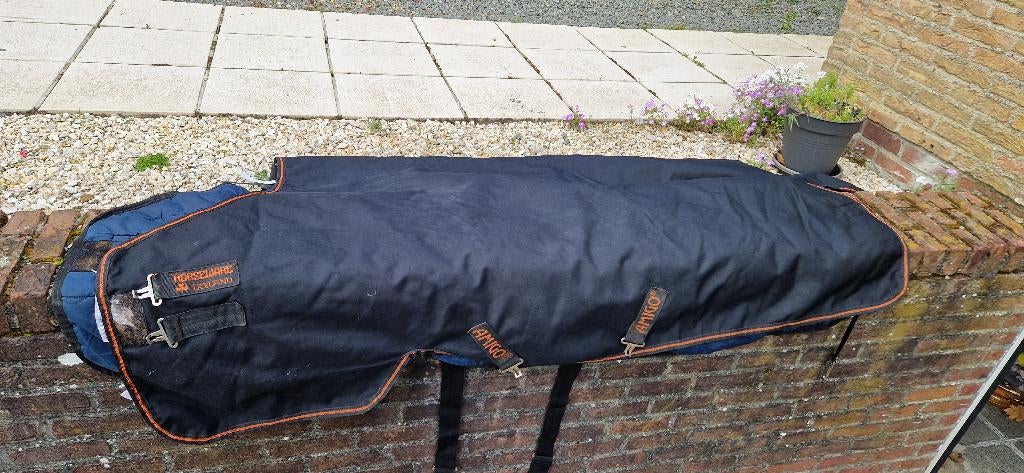 Paardendeken, Enlèvement, Utilisé, Couverture