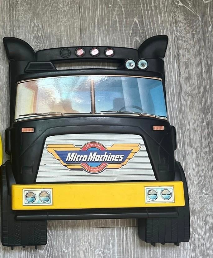 Micro machines opberkoffer, Ophalen