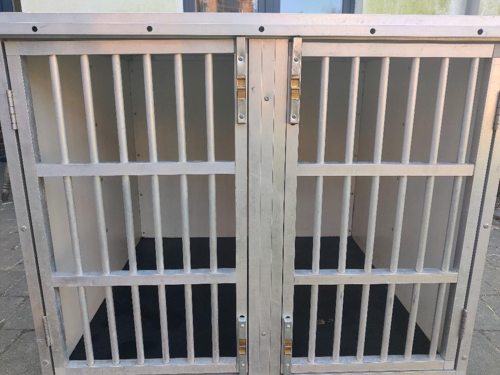 Voiture à cage pour chien en aluminium, Enlèvement, Comme neuf