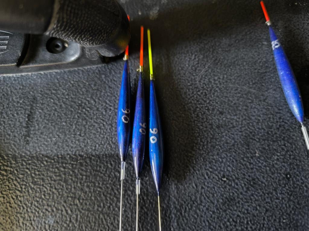 Dobbers, Watersport en Boten, Hengelsport | Algemeen, Ophalen of Verzenden, Zo goed als nieuw