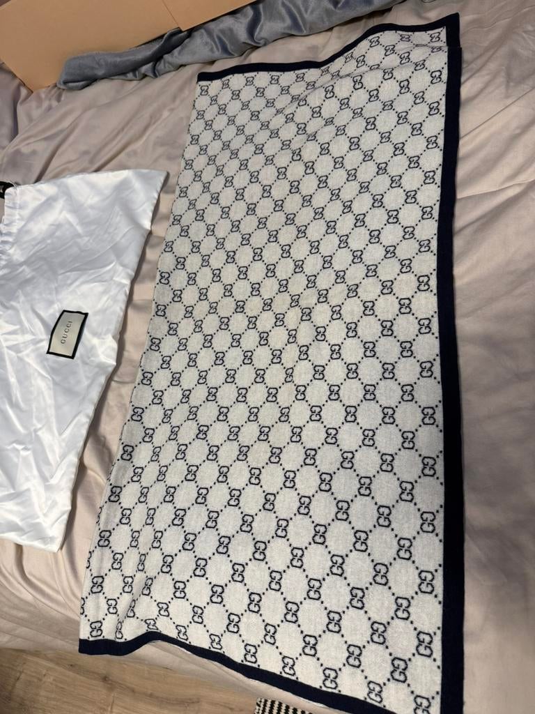 Gucci GG Jacquard Sjaal - Omkeerbaar - Blauw/Wit - Unisex, Kleding | Dames, Ophalen of Verzenden, Zo goed als nieuw, Sjaal