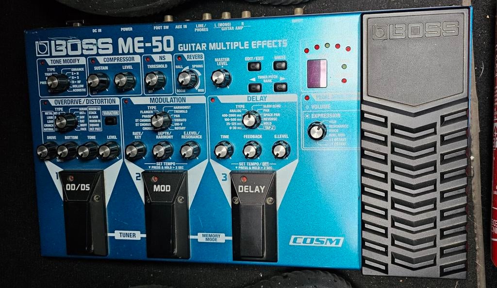 Boss me50. Perfecte staat, Muziek en Instrumenten, Ophalen
