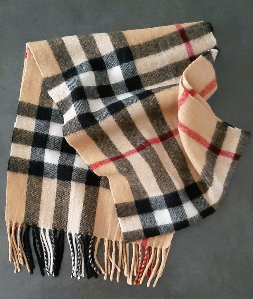 Te koop: Nieuw! Mooie wollen geruite sjaal van Durby, unisex, Vêtements | Femmes, Bonnets, Écharpes & Gants, Neuf, Écharpe, Enlèvement