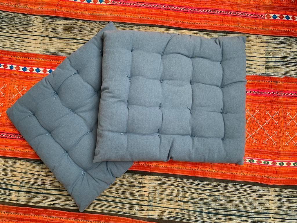 2 coussins de siège bleus (neufs), Enlèvement