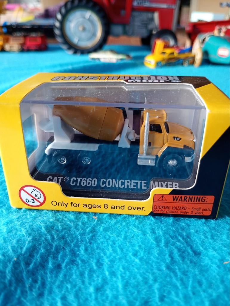 Camion à ciment Caterpillar, Enlèvement ou Envoi, Neuf