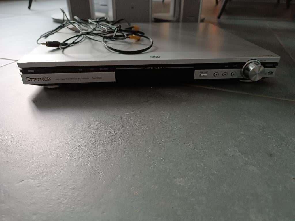 Home cinéma, TV, Hi-fi & Vidéo, Panasonic, Enlèvement, Utilisé, 70 watts ou plus