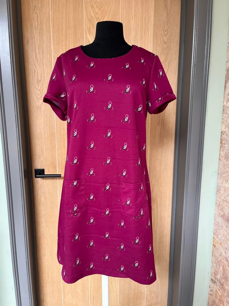 Yumi paars Bordeaux kleedje 38 vogels, Kleding | Dames, Jurken, Ophalen of Verzenden, Zo goed als nieuw, Paars