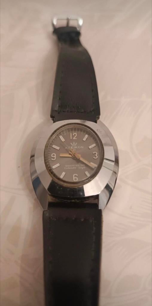 Montre vintage mécanique Aseikon Colombo Style suisse made, Bijoux, Sacs & Beauté, Montres | Femmes, Enlèvement ou Envoi, Cuir