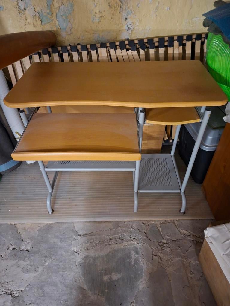 Bureau, ordinateur - voir tout mes annonces., Computers en Software, Apple Macbooks, Ophalen, Gebruikt, Overige modellen