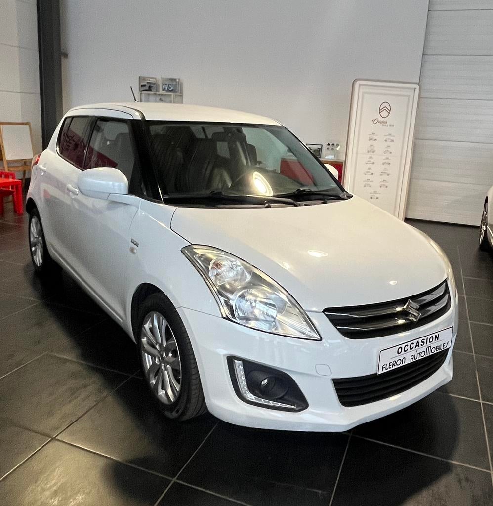 Suzuki swift 1.3 DDi S GL 10/2016, Auto's, Suzuki, Zwart, 4 cilinders, Bedrijf, 1298 cc