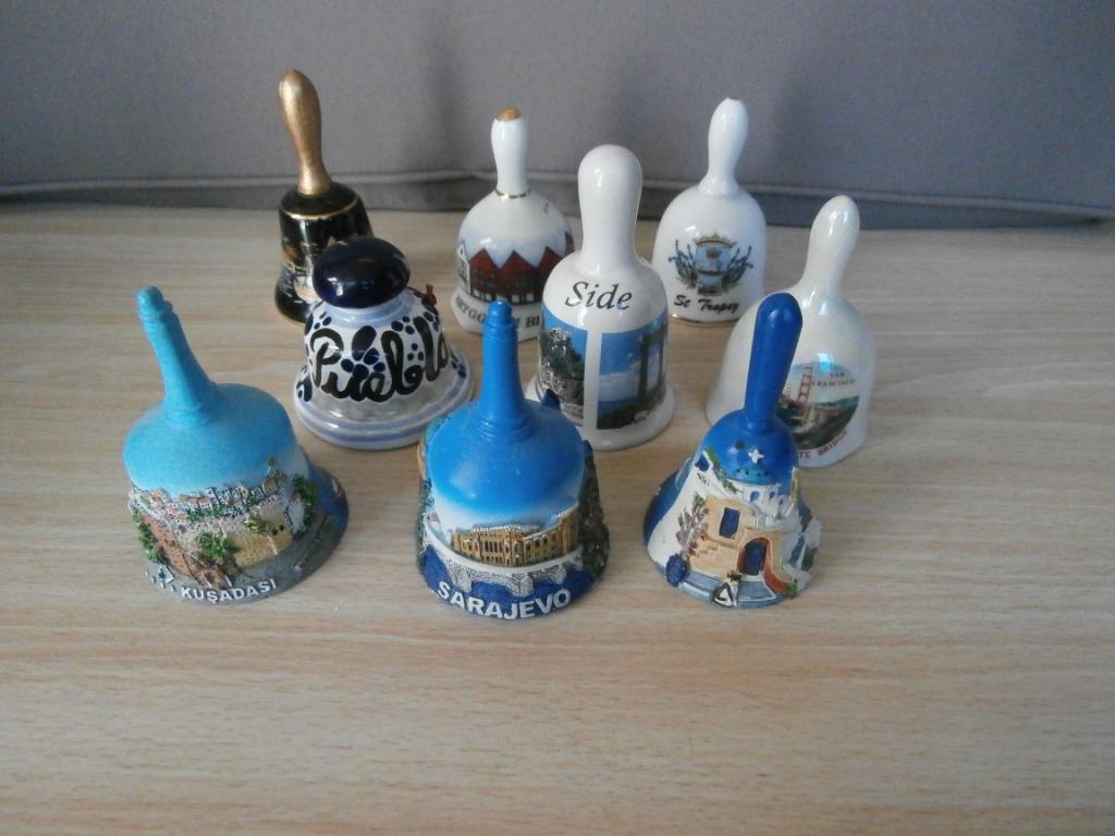 9 stuks handbel  porselein-diverse -(gewoon model), Enlèvement ou Envoi, Comme neuf