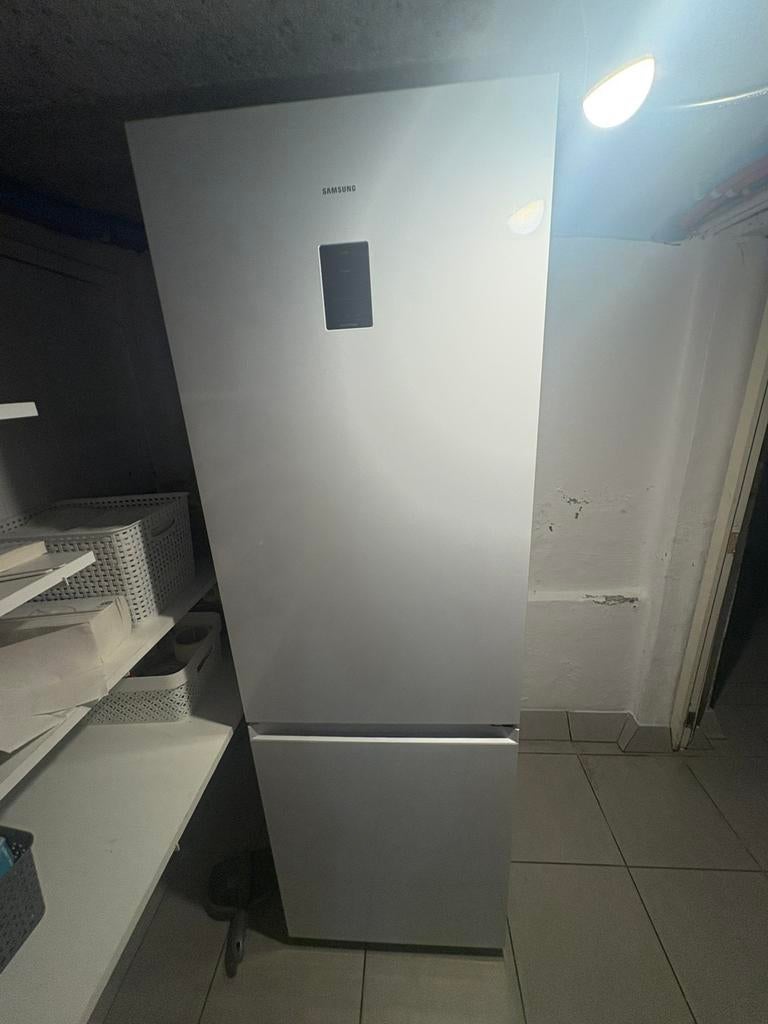 Frigo samsung neuve 12/25 ️, 200 liter of meer, Ophalen of Verzenden, Nieuw