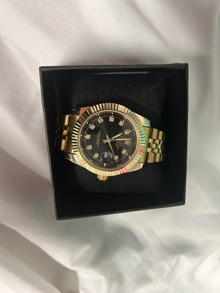 Rolex 1 contre 1, batterie neuve requise, Enlèvement ou Envoi, Comme neuf