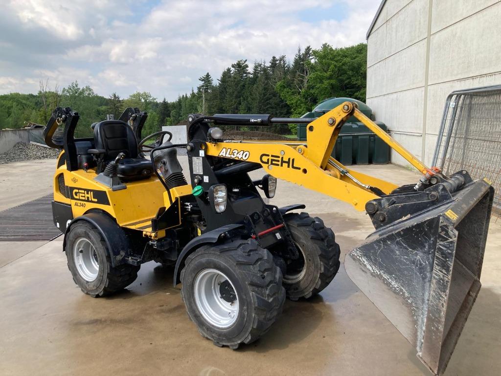 Chargeur sur Pneu Gehl AL340, Articles professionnels, Machines & Construction | Grues & Excavatrices, Enlèvement, Chargeuse sur pneus ou Chouleur