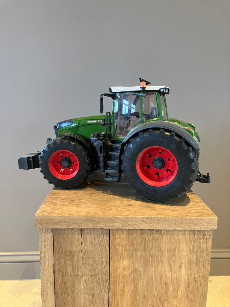 Bruder Fendt 1050, Kinderen en Baby's, Ophalen, Zo goed als nieuw