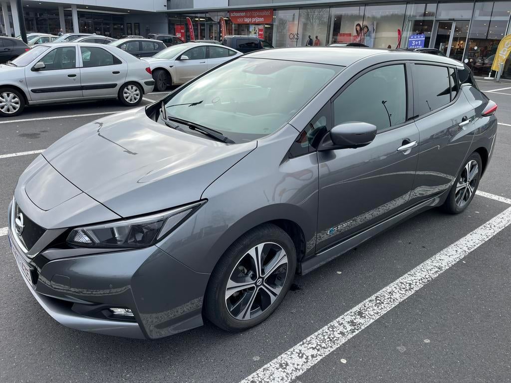 Nissan Leaf 40 kWh | 2018 | 67.244 km | 360  | Automaat, Autos, Nissan, Argent ou Gris, Achat, 110 kW, Noir