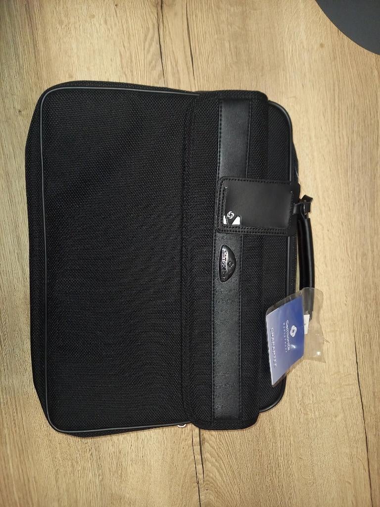 Nouveau sac pour ordinateur portable, Informatique & Logiciels, Sacoches d'ordinateur portable, Enlèvement ou Envoi, 17 pouces ou plus