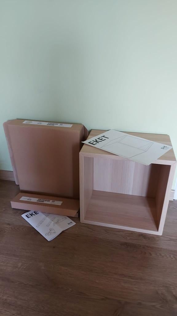 2 wandkastjes IKEA EKET met 2 wandrails, Maison & Meubles, Neuf, 25 à 50 cm, Enlèvement, Moins de 150 cm
