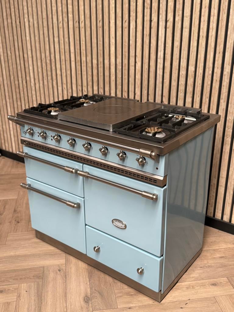 Prachtige Lacanche Babyblauw 100cm Gas + Pizza-Oven, Elektronische apparatuur, Ophalen of Verzenden, Grill, Elektrisch, 5 kookzones of meer