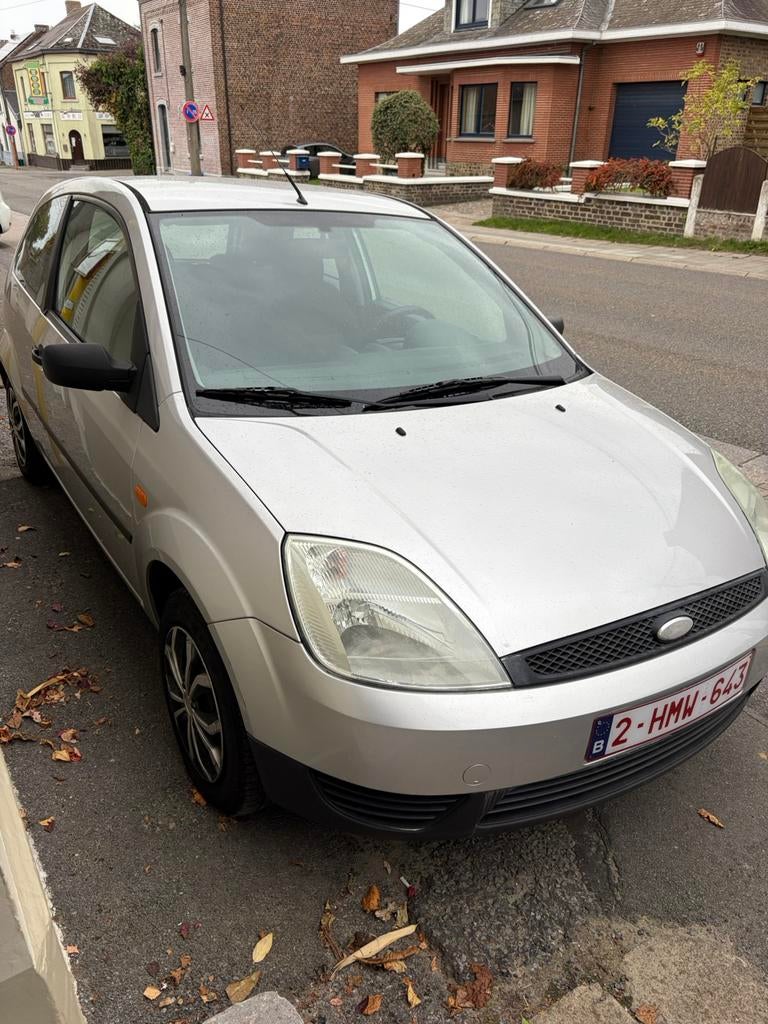 Ford fiesta, Autos, Ford, Argent ou Gris, Achat, 1299 cm³, Boîte manuelle