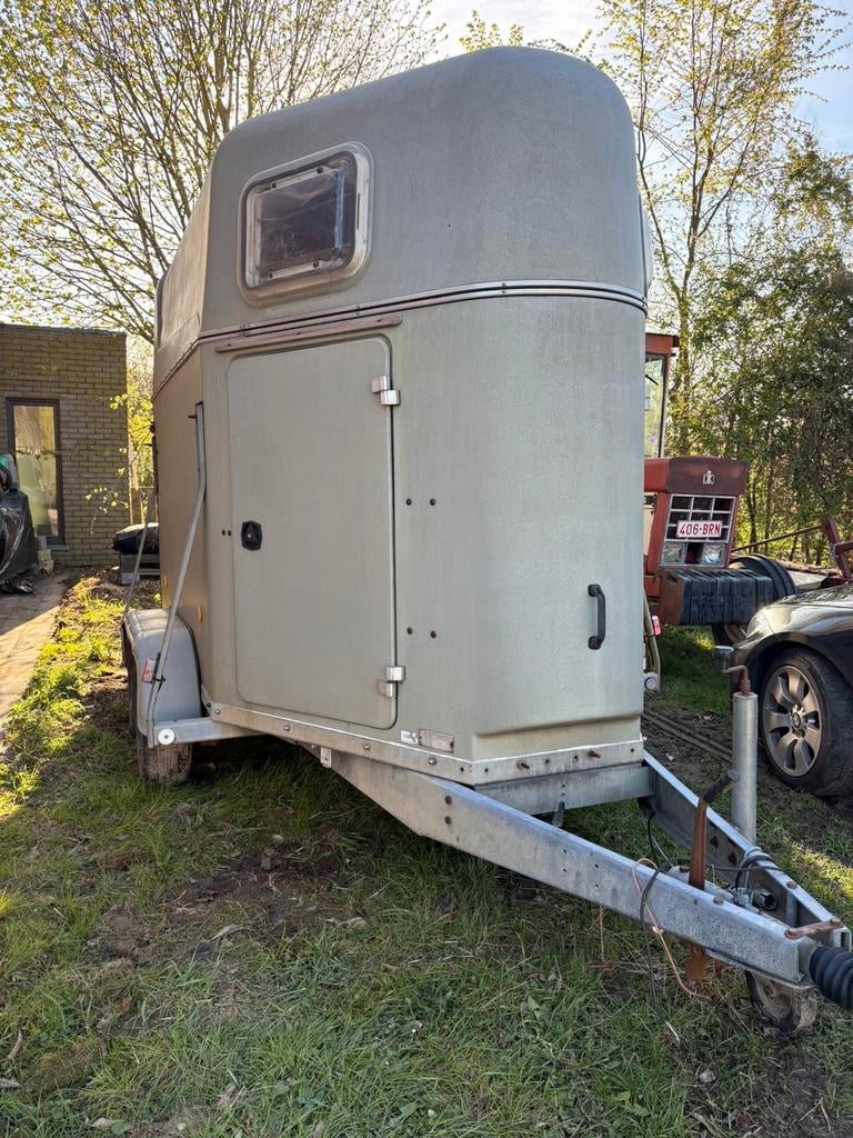 Trailer 2 paarden mtm 2000kg, Dieren en Toebehoren, Ophalen, Gebruikt, 2-paards trailer