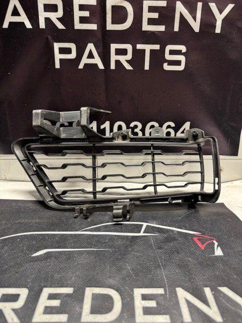 BMW 3 Serie F30 F31 M Voorbumper Rooster Rechts 51118055870, Gebruikt, -, -, Ophalen of Verzenden