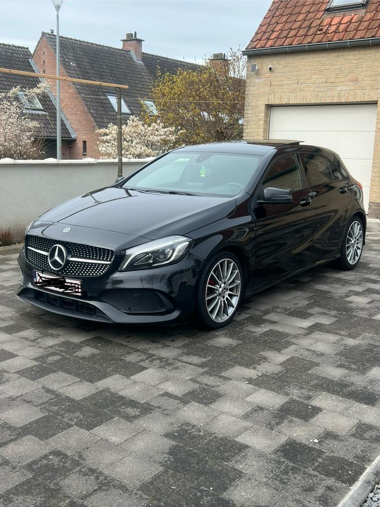 2018 A200  2.0 Automaat pano163pk diesel fullsportpakket amg, Auto's, Mercedes-Benz, Automaat, Euro 6, Zwart, Bedrijf