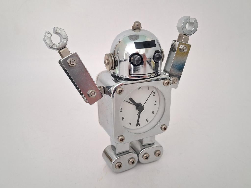 horloge robot chromée, Maison & Meubles, Accessoires pour la Maison | Horloges, Comme neuf, Réveil ou Horloge, Enlèvement ou Envoi