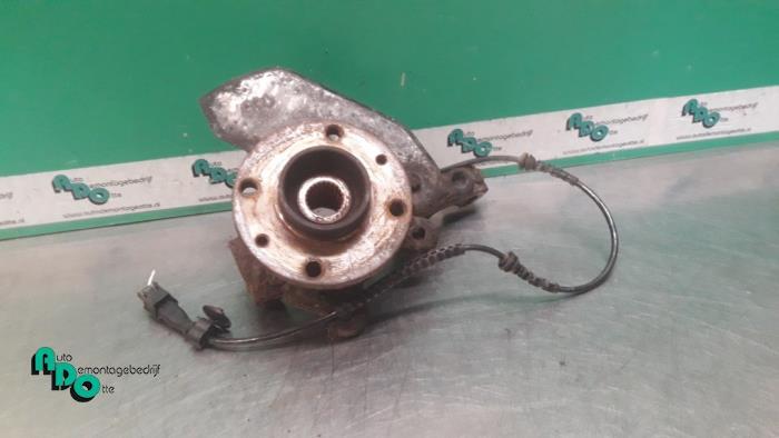 Joint avant droit d'un Renault Twingo (Twingo 07-), Autos : Pièces & Accessoires, Renault, -, 3 mois de garantie, Utilisé