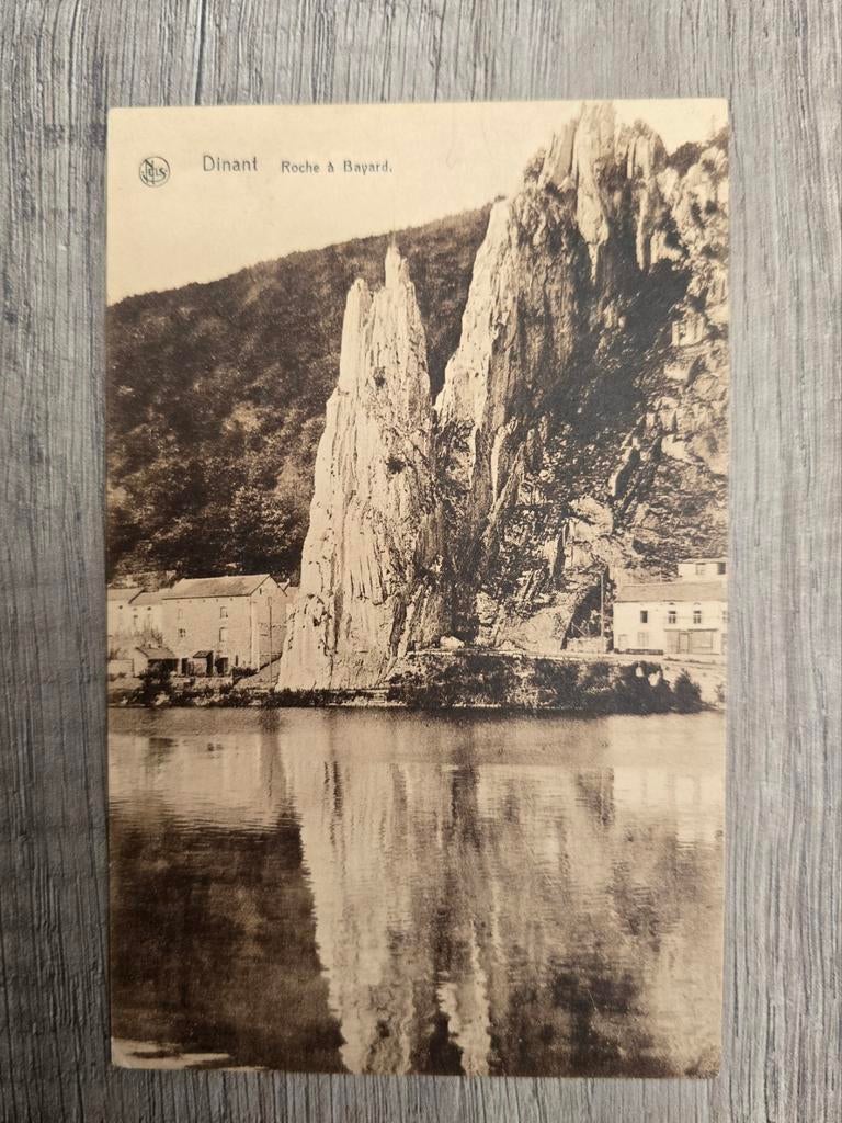 Postkaart Dinant ,Roche à Bayard , 1922, Ophalen of Verzenden