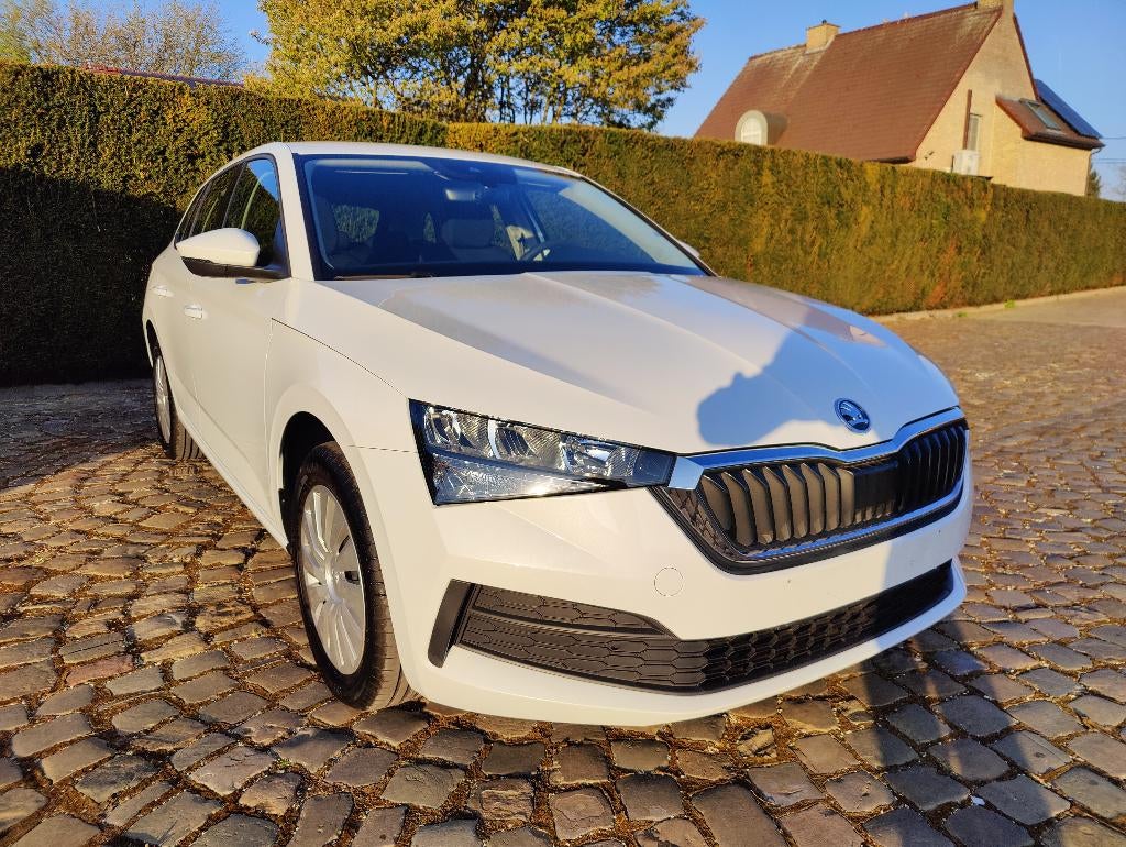 Skoda Scala 1.0 TSI Active (EU6AP), Autos, Euro 6, Entreprise, Noir, 5 portes